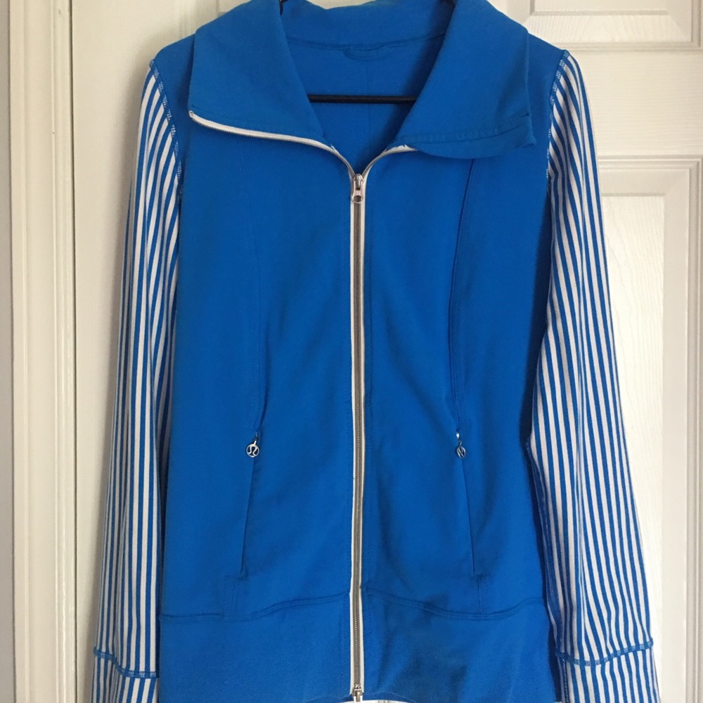 Lululemon sweater